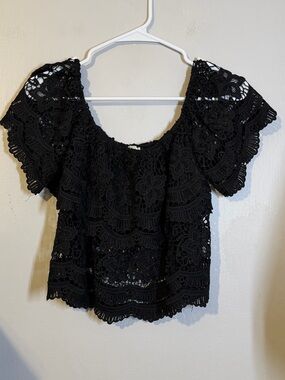 Black Lace Short-Sleeve Women’s Top